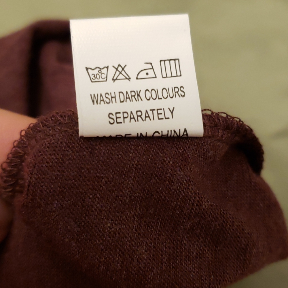 Coeur de vague leopard 🐆 sleeve top - Picture 7 of 8